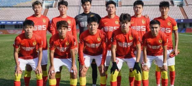 广州恒大主场击败对手，豪取三分的简单介绍