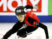 武汉三镇四强战爆冷上海申花，武大靖砍下50记关键球，全场沸腾(武松最不敢惹的三个人)